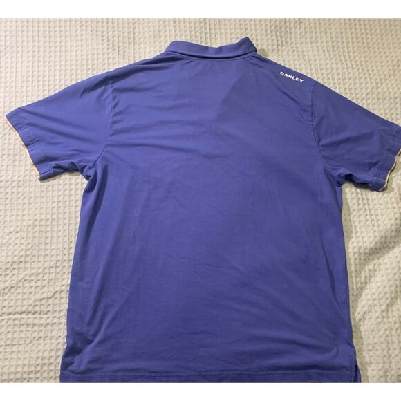 Oakley Blue Polo with Pockets size XL - Picture 2 of 3